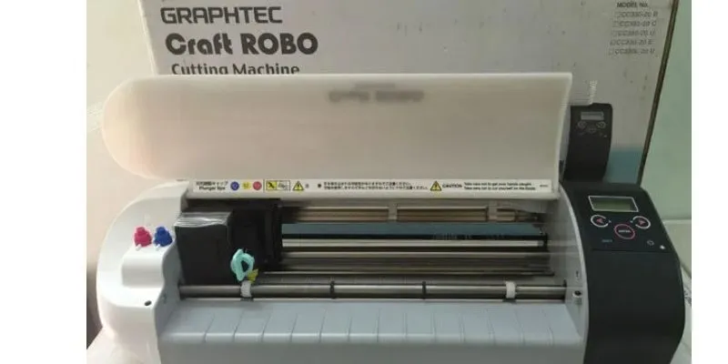 Máy cắt decal mini Craft Robo