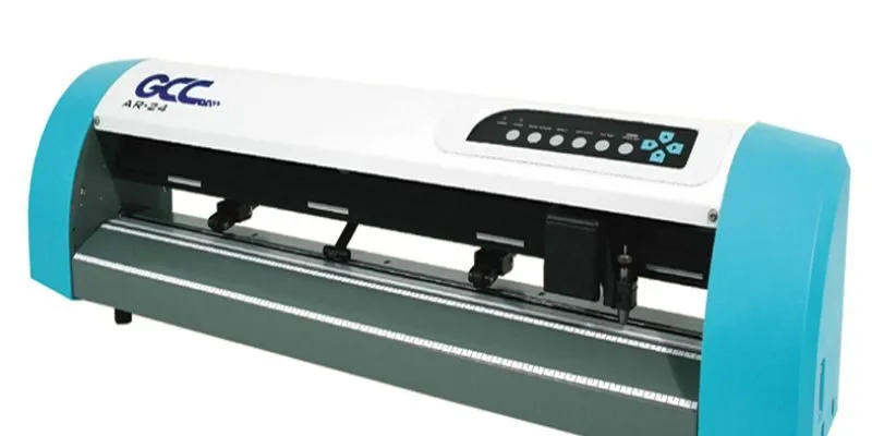 Máy cắt chữ Đài Loan GCC AR-24
