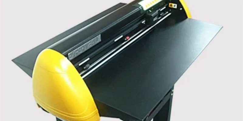 Máy Cắt Bế Decal Đài Loan GCC Expert 52 LX